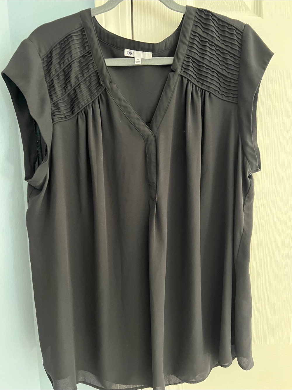 DR2 Black Pintuck Shoulder Cap-Sleeve V-Neck Blouse
